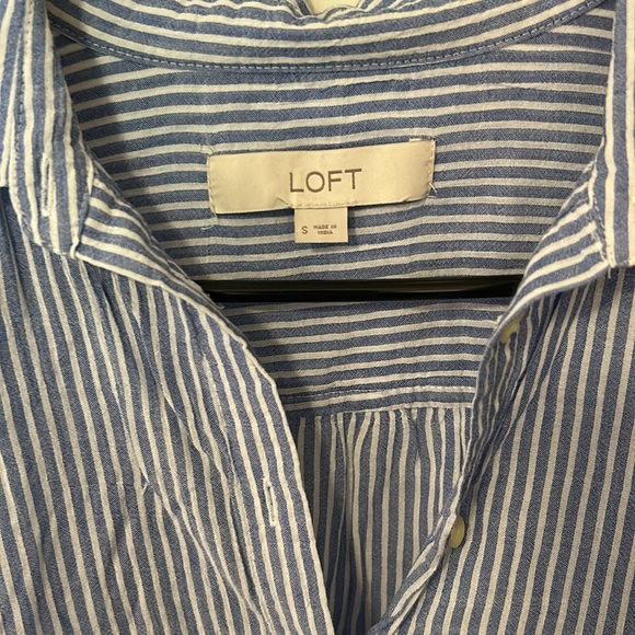 Loft breezy blue and white cotton button down for summer - Picture 2 of 5